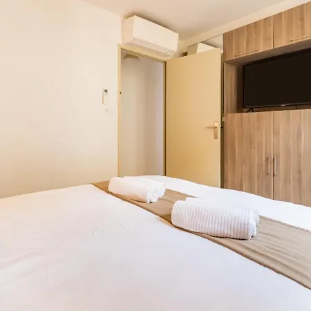 Apartment Plein Centre - Climatise - Proche Cite Medievale Carcassonne