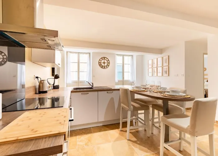 Plein Centre - Climatise - Proche Cite Medievale *