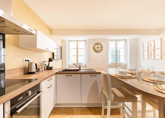 Apartment Plein Centre - Climatise - Proche Cite Medievale